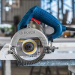 Sierra mármol Bosch GDC 150 220V 1500W con 2 discos - Imagen 9